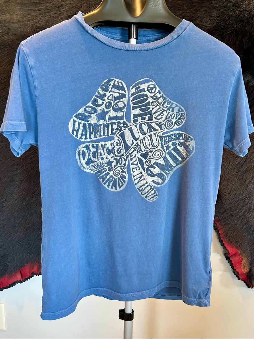 Lucky Blue Graphic Clover Tee - Happiness & Peace Design Sz XS